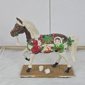 Trail Of Painted Ponies Holiday S'mores & More